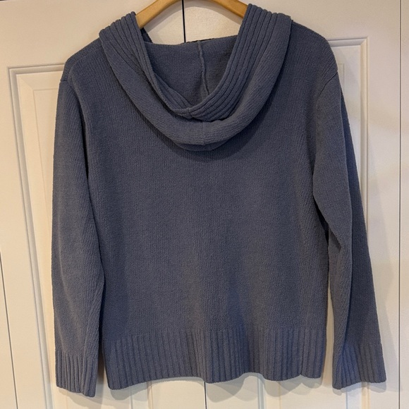 Tranquility by Colorado Clothing V-Neck Sweater in Slate Blue - Picture 6 of 10